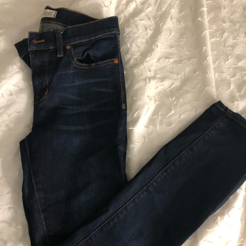 Madewell dark rinse skinny jean